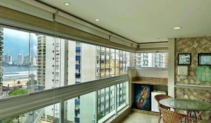 VISTA MAR - Apartamento na praia 3 suíte varanda gourmet Piscina Churrasqueira Pitangueiras Guarujá.
