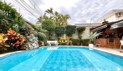 Casa à Venda na Enseada no Guarujá | Alfa Imóveis Guarujá