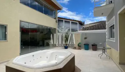 Casa com 4 quartos à venda na Vila Petrópolis, Atibaia  por R$ 1.750.000