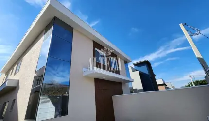 Casa com 3 quartos à venda na Vila Petrópolis, Atibaia  por R$ 1.300.000