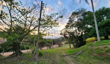 Terreno em condomínio fechado à venda no Estância Santa Maria do Laranjal, Atibaia  por R$ 390.000