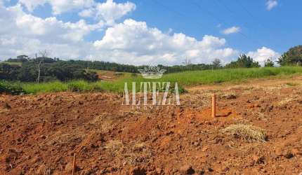 Terreno em condomínio fechado à venda no Cachoeira, Atibaia  por R$ 235.000