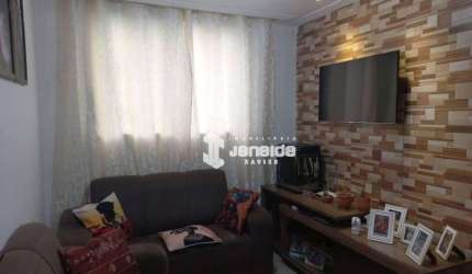 Apartamento com 2 dormitórios à venda, 47 m² por R$ 140.000 - Tomba - Feira de Santana/BA