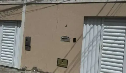 Casa Individual 4/4 em Pitangueiras R$ 649.000,00
