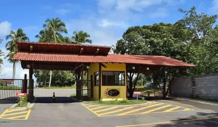 Terreno com 616m2 em condomínio fechado - Abrantes.