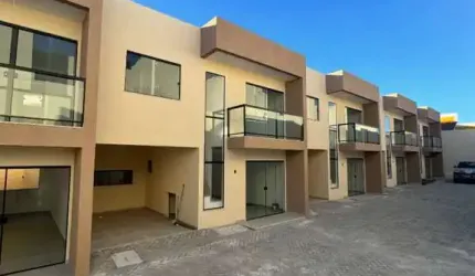 Casa Duplex em condomínio - 3 suítes no centro de Lauro de Freitas