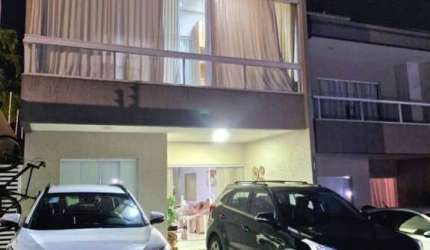 Casa Solta Espetacular à Venda em Condomínio Fechado – Pitangueiras, Lauro de Freitas  4 Suítes | Piscina Privativa | Energia Solar | R$ 890.000,00