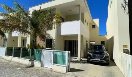 Casa Duplex à Venda – Foz do Joanes - OPORTUNIDADE.