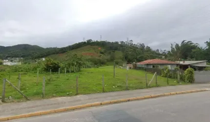 Imperdível! Terreno em Camboriú-SC, 4.840,00m², no bairro Rio Pequeno. Aproveite essa oportunidade!
