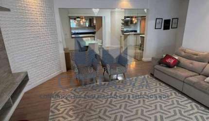 Imóvel de alto padrão à venda em Camboriú-SC, no Bairro São Francisco de Assis: 3 quartos, 1 suíte, 2 salas, 3 vagas de garagem, 165m².