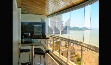 Apartamento Frente Mar no Centro de Balneário Camboriú - 2 Quartos, 1 Suíte, 2 Vagas de Garagem - Imperdível!
