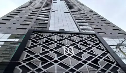 OPORTUNIDADE EXCELENTE APARTAMENTO ALTO PADRÃO, VISTA PARCIAL DO MAR! 4 SUÍTES 250 METROS DO MAR!