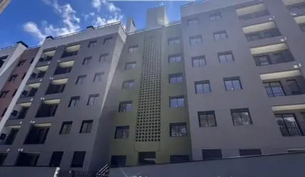 APARTAMENTO NO MORADAS PORTO NO BAIRRO SANTA CANDIDA / SACADA C/ CHURRASQUEIRA