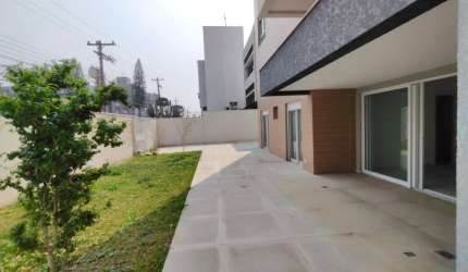 LINDO APARTAMENTO GARDEN NO AHÚ C/ 352 M² DE ÁREA PRIVATIVA  3 QUARTOS