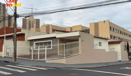 Impecável casa à venda em Ribeirão Preto-SP, Jardim Paulista: 3 quartos, 3 salas, 2 banheiros, 4 vagas de garagem, 177m².