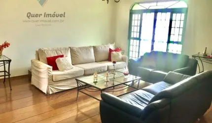 Oportunidade única: Casa de luxo na Ribeirânia, Ribeirão Preto-SP, Zona Leste! 4 quartos, 4 suítes, 2 salas, 5 banheiros, 4 vagas, 437,50m². Quer Imóvel Negócios Imobiliários.