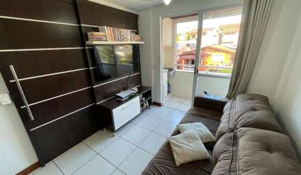 Apartamento com 2 Quartos, Sacada e Elevador – Conforto e Praticidade em Jardim Cidade Florianópolis