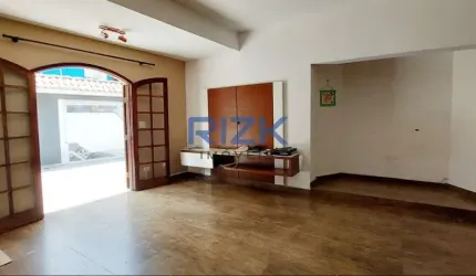 Casa na Aclimação - Venda