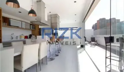 Cobertura duplex com 212 m2 na Vila Mariana.