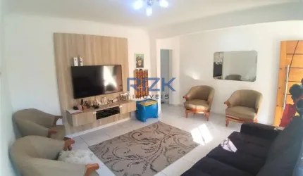 Casa com 3 dormitórios na Aclimação e 2 vagas
