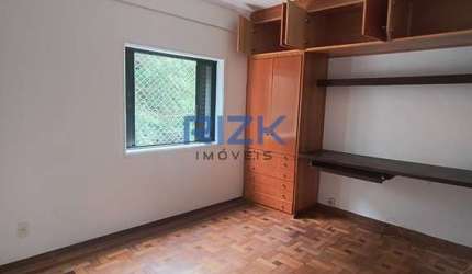 Apartamento com 2 quartos na Aclimação