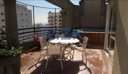 Cobertura a venda na Aclimação.