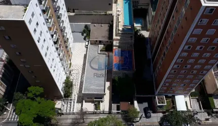 Cobertura duplex perto do metro