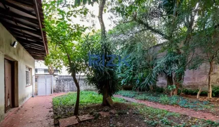 Casa com 540m de terreno perto da Pires da Mota