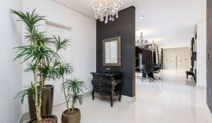 Casa com 5 suítes - 751m² privativo - 10 vagas