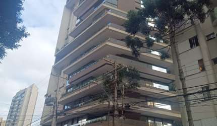Totalmente mobiliado com eletros - Agua Verde - 239m² privativo