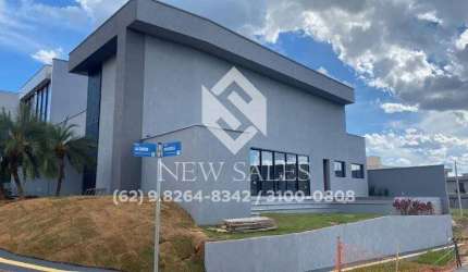 Casa Térrea no Jardins Capri - 175m2 com Lote de 387 m2, Pronta para morar