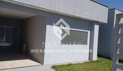 Linda casa com 2 Quartos sendo 1 Suíte - Área Gourmet