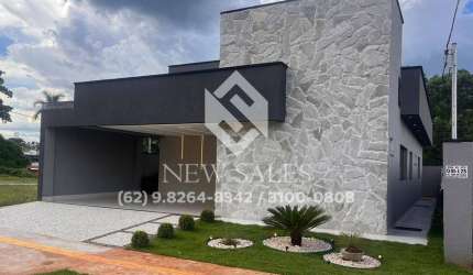 Lindíssima !!! Casa c/ 3 Suítes plenas - Closet - Piscina - Hidro e Cascata