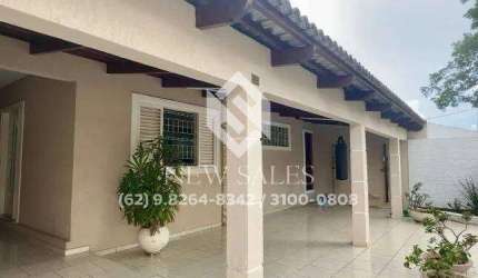 CASA 03 QUARTOS (UMA SUÍTE) PARQUE DAS LARANJEIRAS - TODA REFORMADA