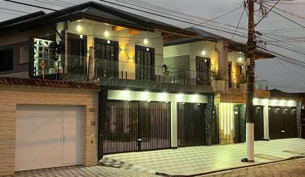 CASA MARACANÃ - PRAIA GRANDE SP