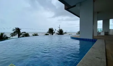 Apartamento em Prédio Frente Mar no Jardim Real - Apartamento Novo!