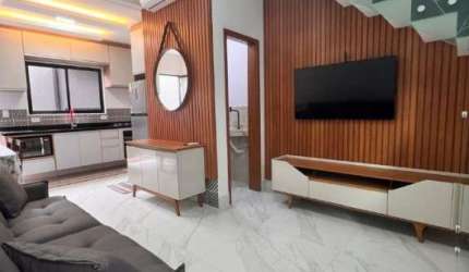 Linda Casa condomínio mobiliada, com piscina!!