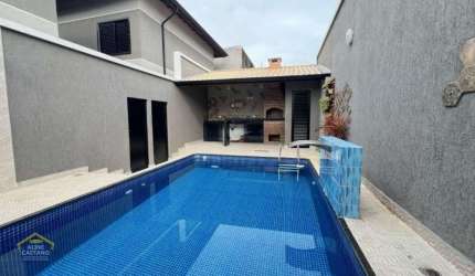 Oportunidade! Casa condomínio com piscina!!