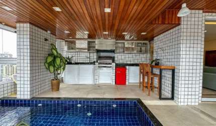 Apartamento com Piscina Privativa na Sacada - 3 vagas de garagem demarcadas!