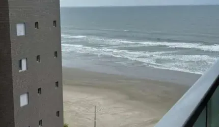 APTO 2 DORMS 1 SUÍTE, FRENTE MAR , VENHA DESFRUTAR DESSA LINDA VISTA APENAS R$450 MIL.