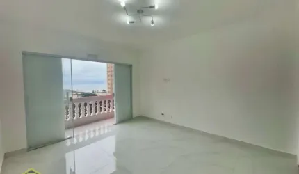 JÁ VIU ESTE? 100 METROS DO MAR APENAS! APÊ 3 DORMS COM ELEVADOR POR APENAS...