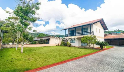Casa com 3 dormitórios à venda, 250 m² por R$ 1.250.000,00 - Itoupava Central - Blumenau/SC