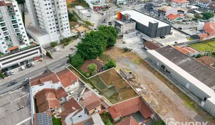 Casa com 3 dormitórios à venda, 206 m² por R$ 695.000,00 - Velha - Blumenau/SC
