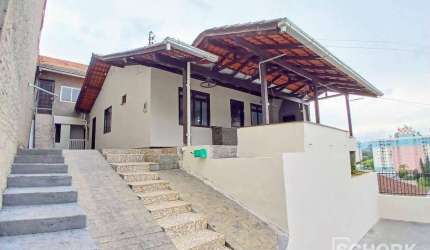 Casa com 3 dormitórios para alugar, 85 m² por R$ 1.770,54/mês - Itoupava Central - Blumenau/SC