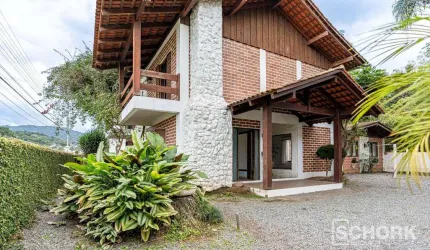 Casa com 3 dormitórios à venda, 330 m² por R$ 1.000.000,00 - Itoupava Central - Blumenau/SC