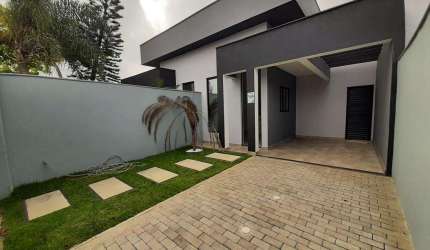Imóvel de Alto Padrão em Itanhaém – Casa com Piscina, Área Gourmet e 3 Quartos a 1.000m da Praia!