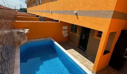 Sobrado à venda em Itanhaém, null, com 2 suítes, com 77 m²