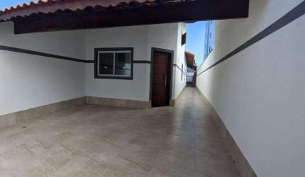 Casa à venda em Mongaguá, Balneário Itaóca, com 2 quartos, com 80.66 m²