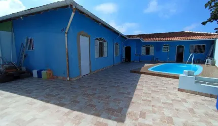 CASA LADO PRAIA COM PISCINA E 3 SUÍTES POR APENAS R$ 375.000 - Cod: CA5124