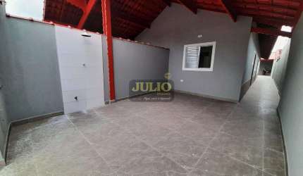 ✅ Casa à Venda em Mongaguá — 3 Dormitórios, Suíte, Piscina e 2 Vagas, Terreno Amplo!